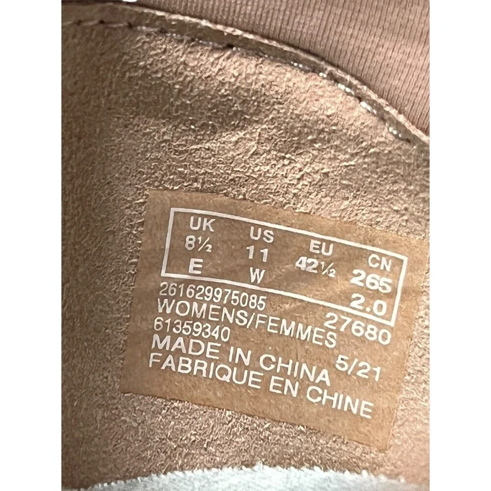 Clarks Shoes Women's Size 11 W Taupe Chevron Cloudsteppers Slip On